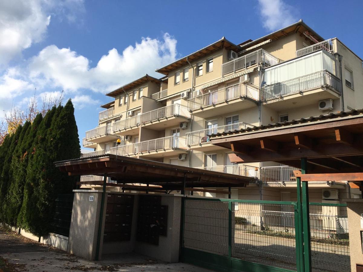 Kek Hullam Apartman By Bltn Διαμέρισμα Σίοφοκ Εξωτερικό φωτογραφία